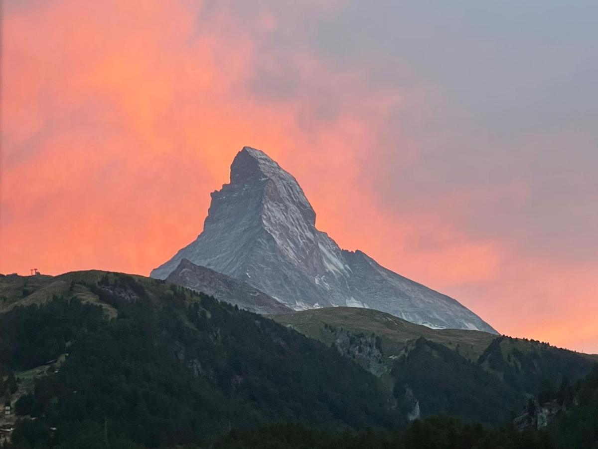 Haus Zur Bruecke Apartment Zermatt Luaran gambar